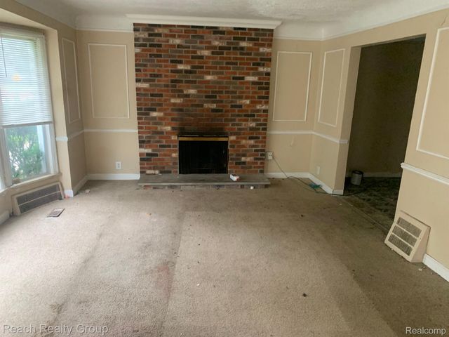 11320 GRANDVILLE Avenue, Detroit, MI 48228