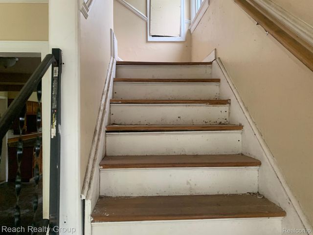 11320 GRANDVILLE Avenue, Detroit, MI 48228