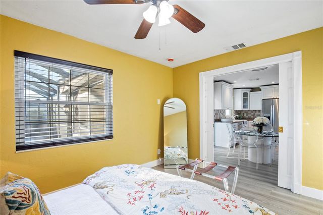 226 75TH STREET N, St Petersburg, FL 33710