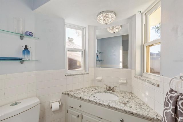 226 75TH STREET N, St Petersburg, FL 33710