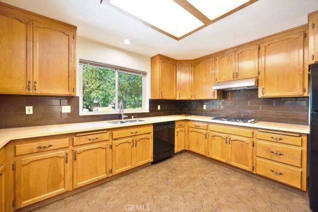 74 Greenbrier Drive, Oroville, CA 95966