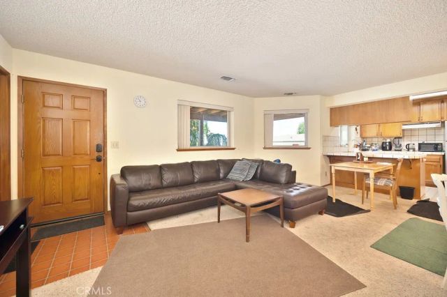 74 Greenbrier Drive, Oroville, CA 95966