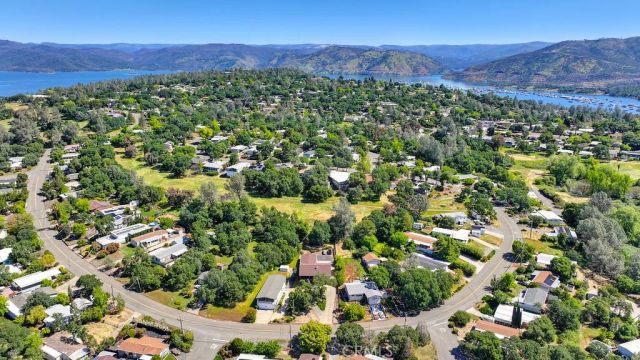 74 Greenbrier Drive, Oroville, CA 95966