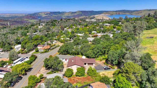 74 Greenbrier Drive, Oroville, CA 95966