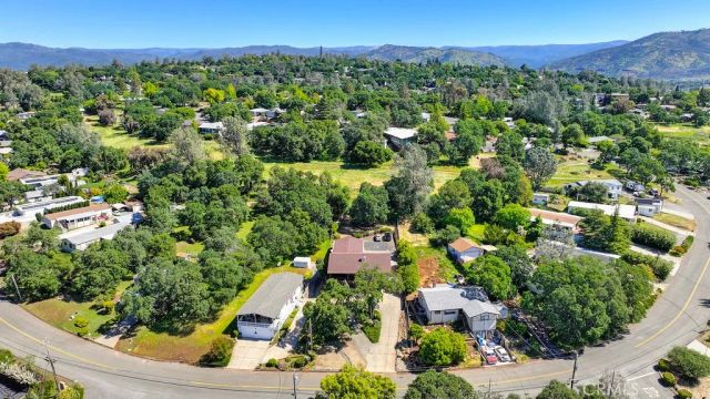 74 Greenbrier Drive, Oroville, CA 95966