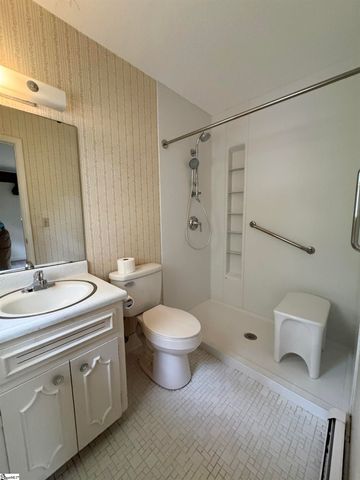 701 N Rutherford Road, Greer, SC 29651