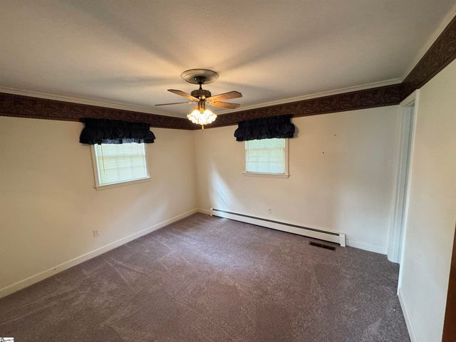 701 N Rutherford Road, Greer, SC 29651