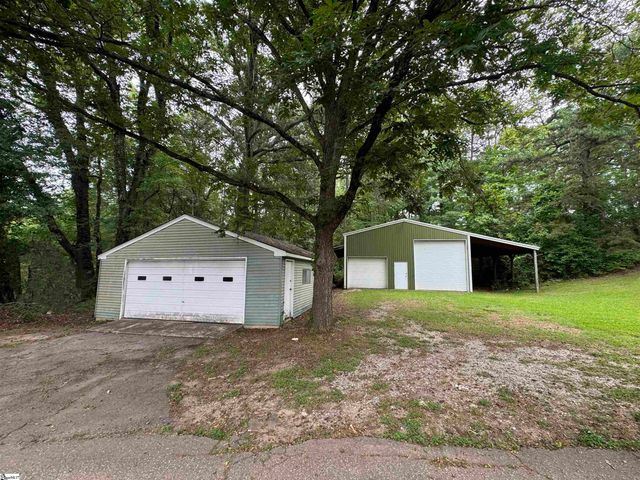 701 N Rutherford Road, Greer, SC 29651