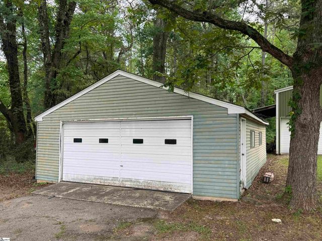 701 N Rutherford Road, Greer, SC 29651