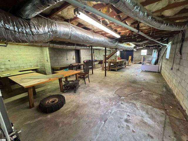 701 N Rutherford Road, Greer, SC 29651