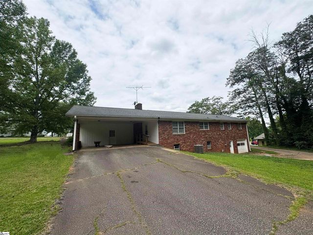 701 N Rutherford Road, Greer, SC 29651
