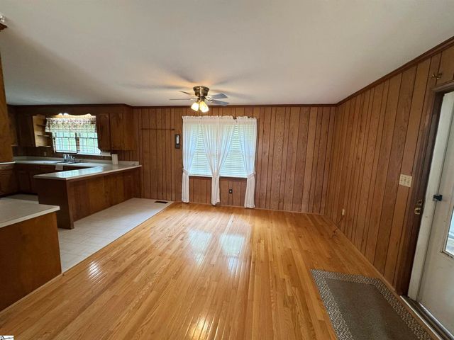 701 N Rutherford Road, Greer, SC 29651