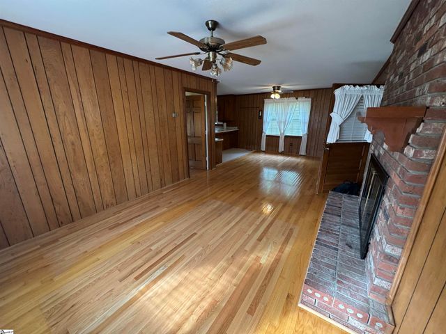 701 N Rutherford Road, Greer, SC 29651