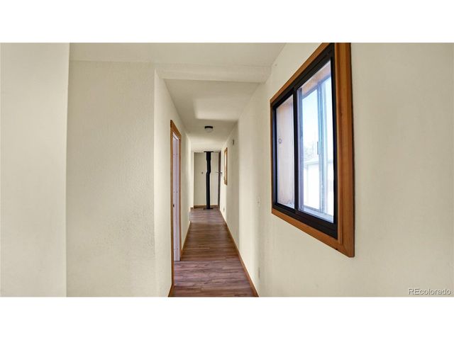 259 Falcon Rd, Como, CO 80432
