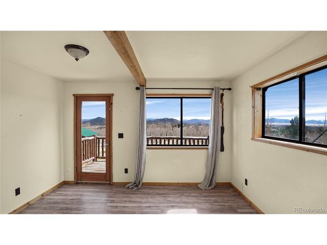 259 Falcon Rd, Como, CO 80432
