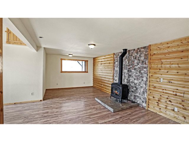 259 Falcon Rd, Como, CO 80432