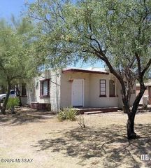 3574 E Bellevue Street, Tucson, AZ 85716