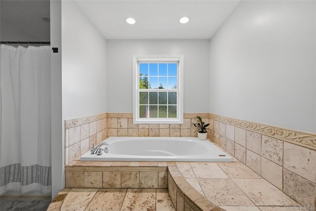 20 Jill Court, Patterson, NY 12563