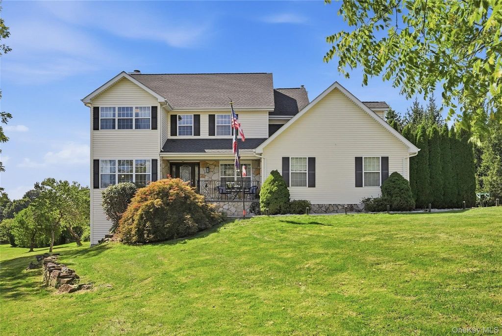 20 Jill Court, Patterson, NY 12563 — exterior