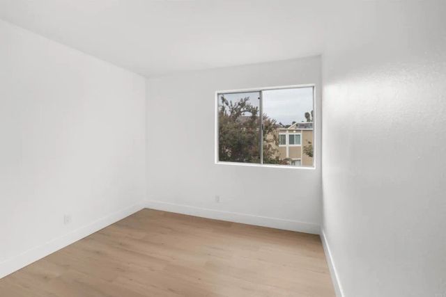 475 N Midway Drive 214, Escondido, CA 92027