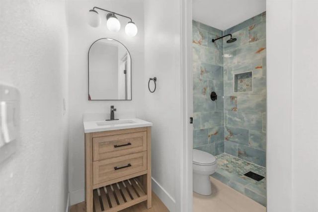 475 N Midway Drive 214, Escondido, CA 92027