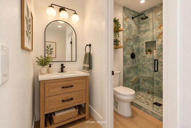 475 N Midway Drive 214, Escondido, CA 92027