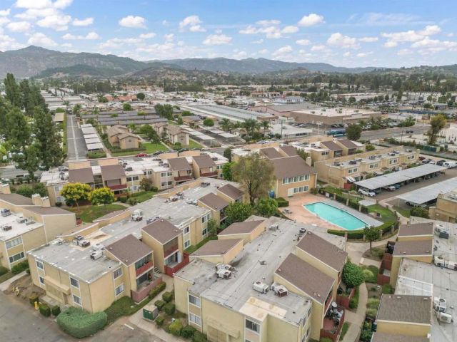 475 N Midway Drive 214, Escondido, CA 92027