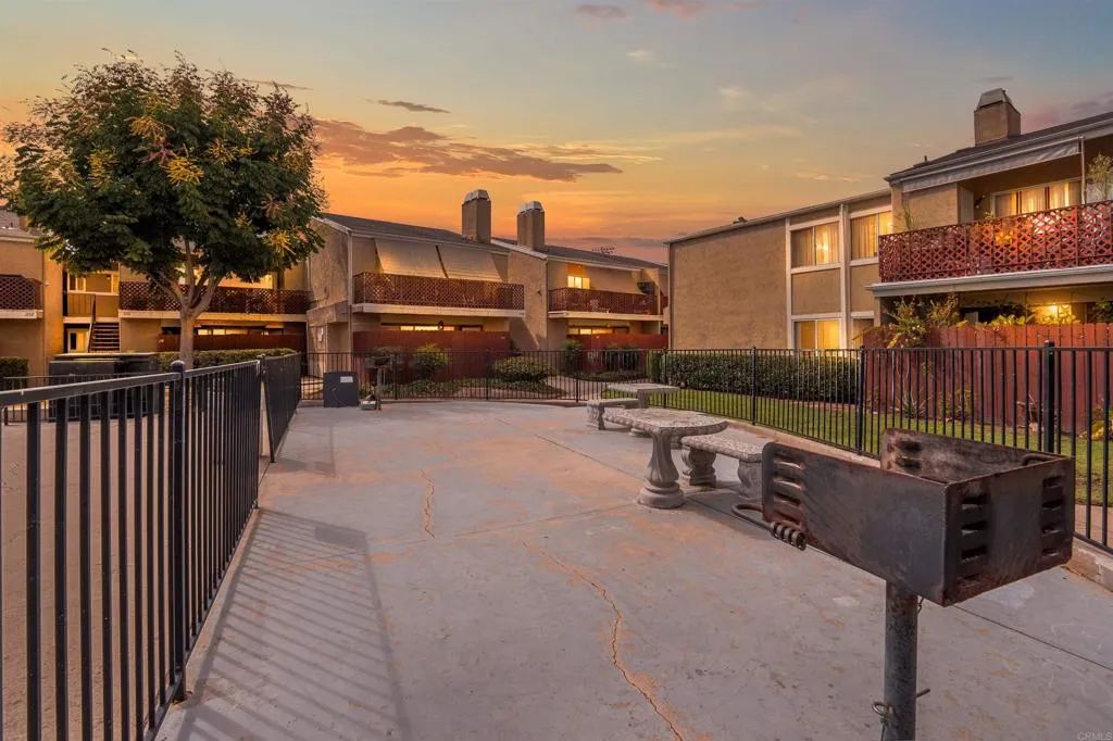 475 N Midway Drive 214, Escondido, CA 92027
