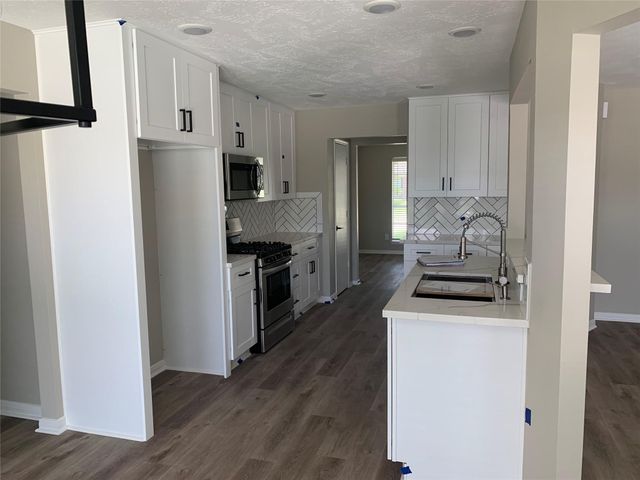 22718 Tara Way Drive, Katy, TX 77449