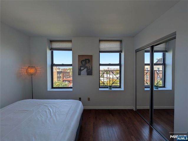 222 48th 4F, Union City, NJ 07087