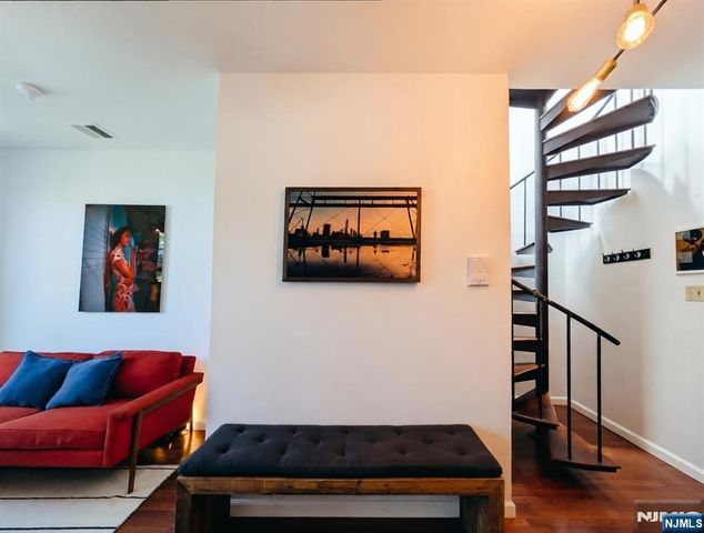 222 48th 4F, Union City, NJ 07087