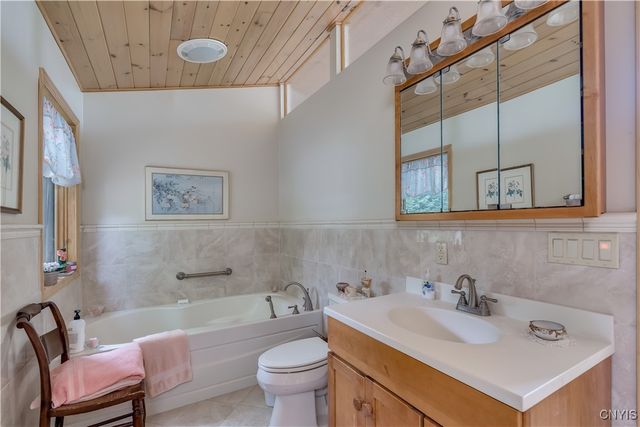 8697 Soft Maple Estate Road, Croghan, NY 13327