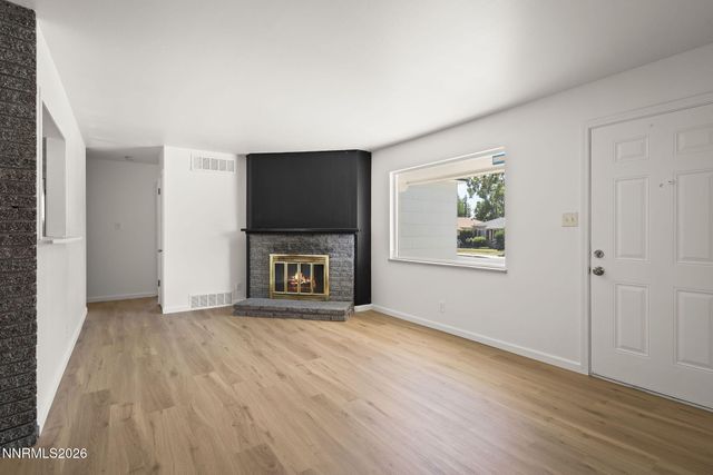 1180 Vance Way, Sparks, NV 89431