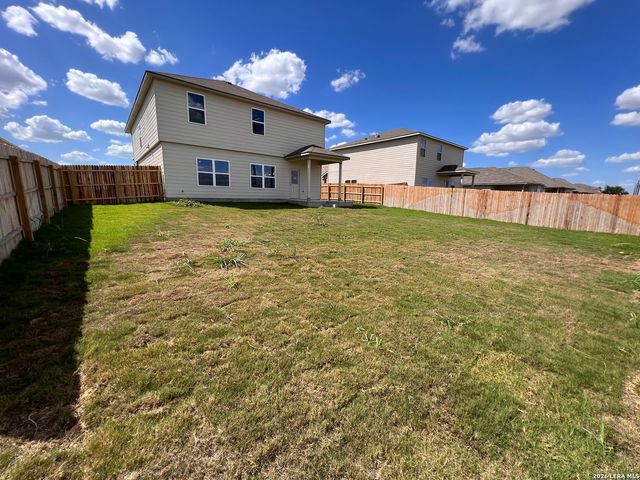 741 Farmers Dell, New Braunfels, TX 78130