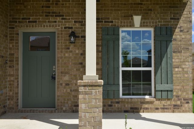 741 Farmers Dell, New Braunfels, TX 78130