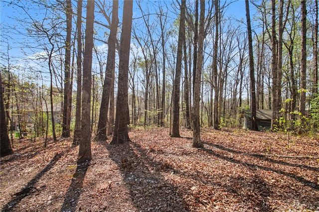 1943 Oakleaf Court, Lithia Springs, GA 30122