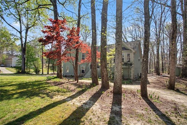 1943 Oakleaf Court, Lithia Springs, GA 30122