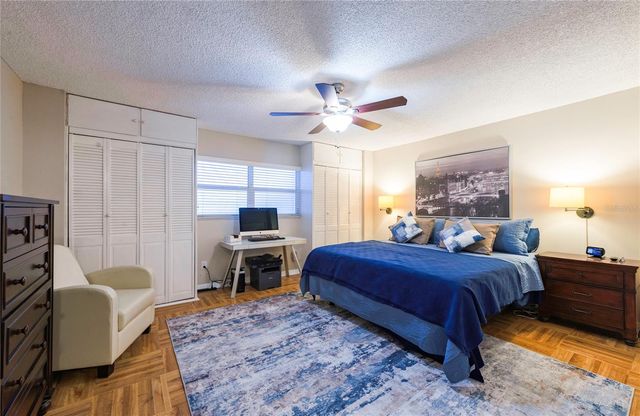 700 BEACH DRIVE NE 406, St Petersburg, FL 33701