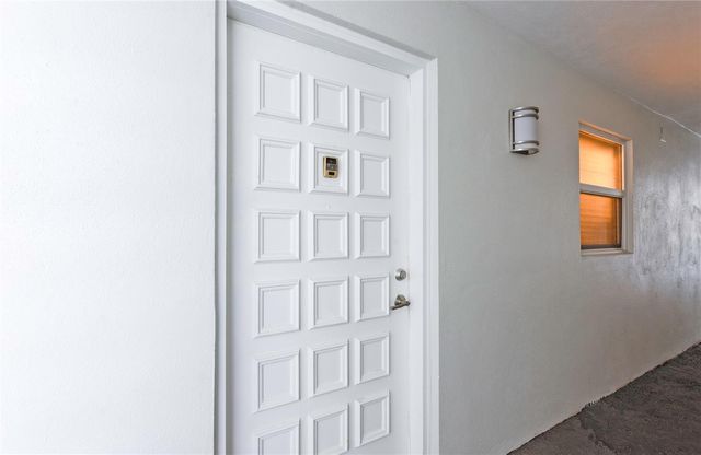 700 BEACH DRIVE NE 406, St Petersburg, FL 33701