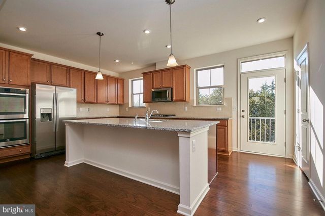 43428 ROBEY SQ, Ashburn, VA 20148