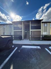 946 LAKE DESTINY ROAD C, Altamonte Springs, FL 32714