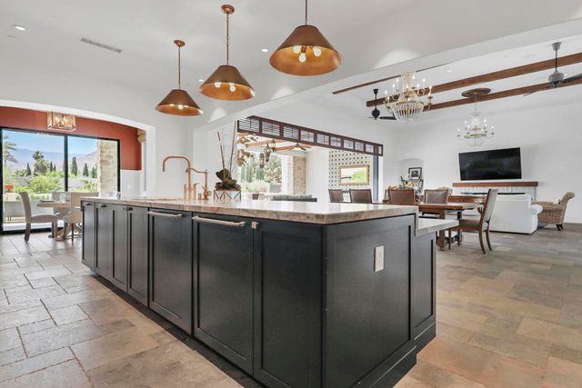 5 Via Lantico, Rancho Mirage, CA 92270