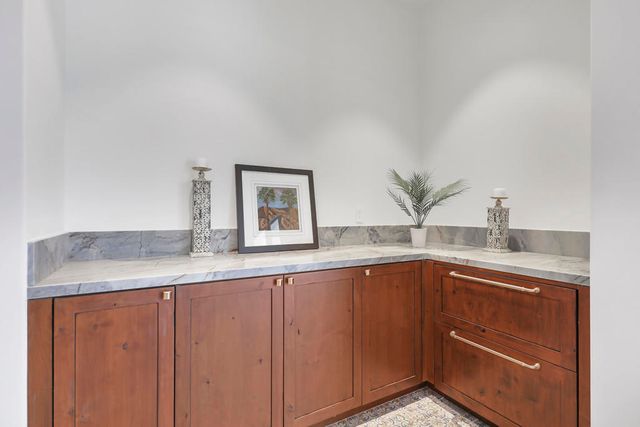 5 Via Lantico, Rancho Mirage, CA 92270
