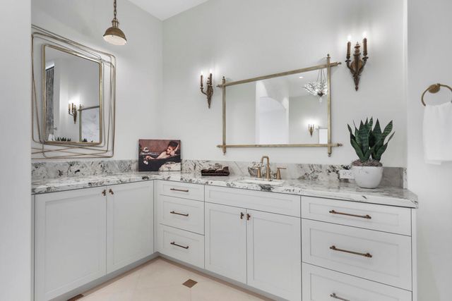 5 Via Lantico, Rancho Mirage, CA 92270