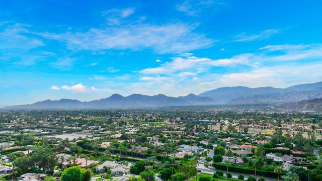 5 Via Lantico, Rancho Mirage, CA 92270