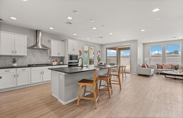 6209 Angelou Lane NW, Albuquerque, NM 87120