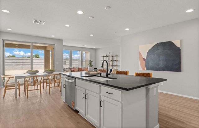 6209 Angelou Lane NW, Albuquerque, NM 87120