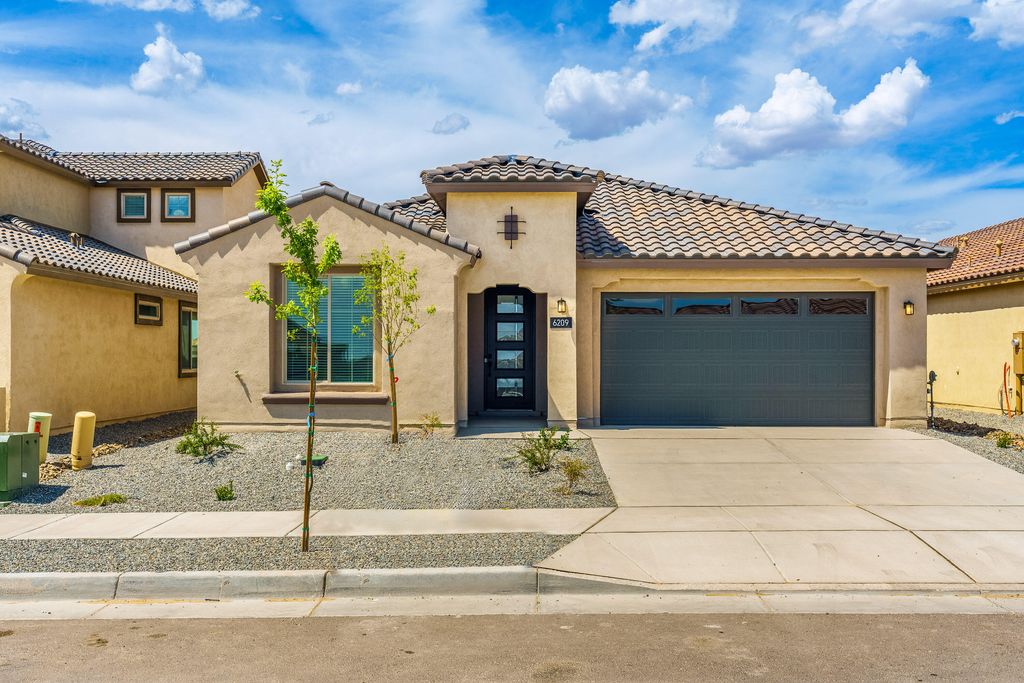6209 Angelou Lane NW, Albuquerque, NM 87120