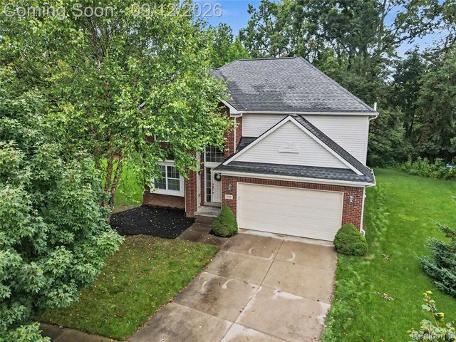 159 Singh Boulevard, South Lyon, MI 48178