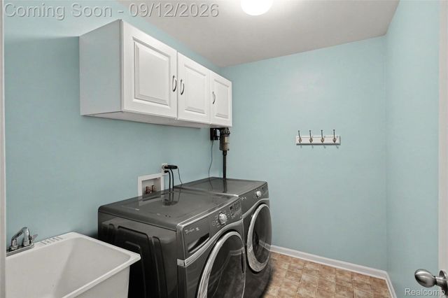 159 Singh Boulevard, South Lyon, MI 48178